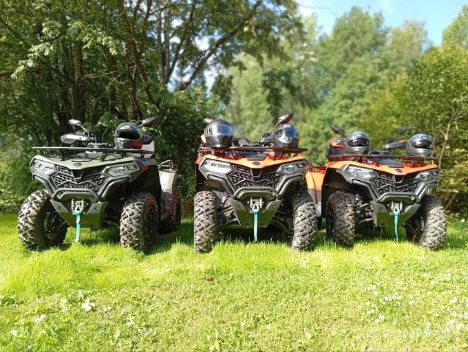 Тур на трех квадроциклах. Стоимость 15 000 р. за 1 час. 